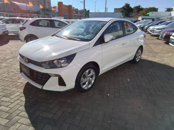 HYUNDAI HB20S 1.0 12V FLEX COMFORT PLUS MANUAL HYUNDAI HB20S 1.0 12V FLEX COMFORT PLUS MANUAL
